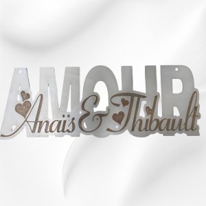 Mot "Amour" à accrocher et personnaliser